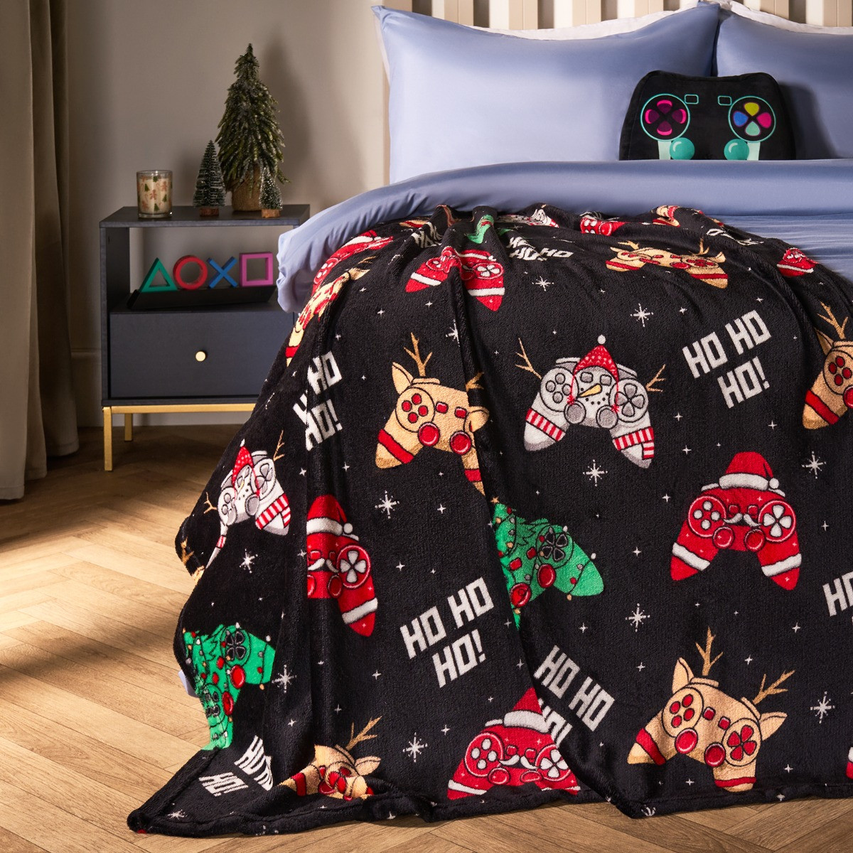 OHS Christmas Gaming Throw - Black